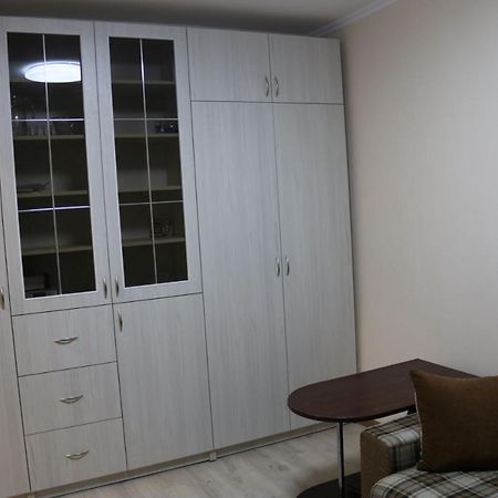 Смарт-Квартира На Юності Vinnitsa Eksteriør bilde